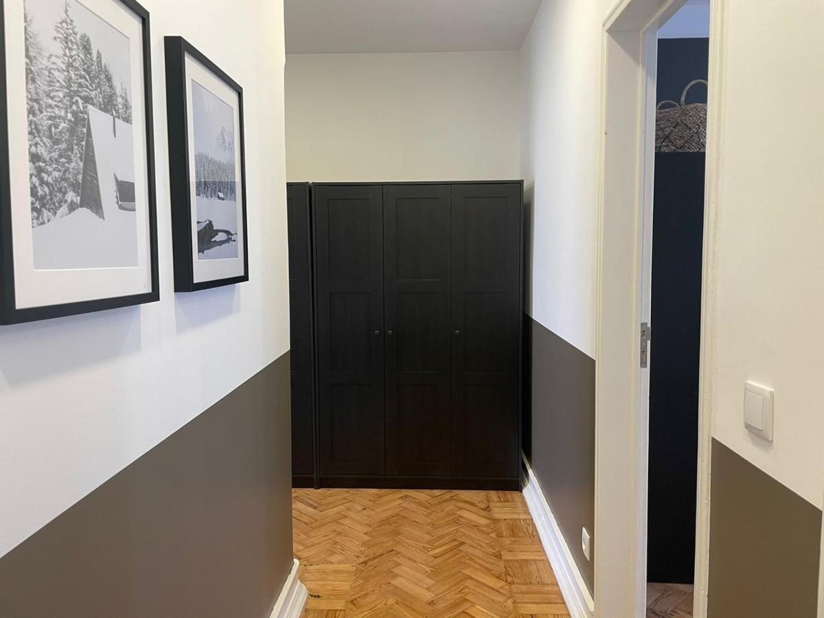 Alp - 3 Bedrooms, Office And Terrace In Alvalade Apartamento