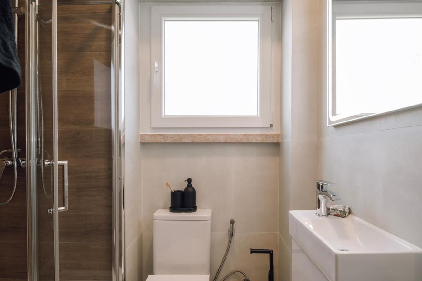 Alp - 3 Bedrooms, Office And Terrace In Alvalade