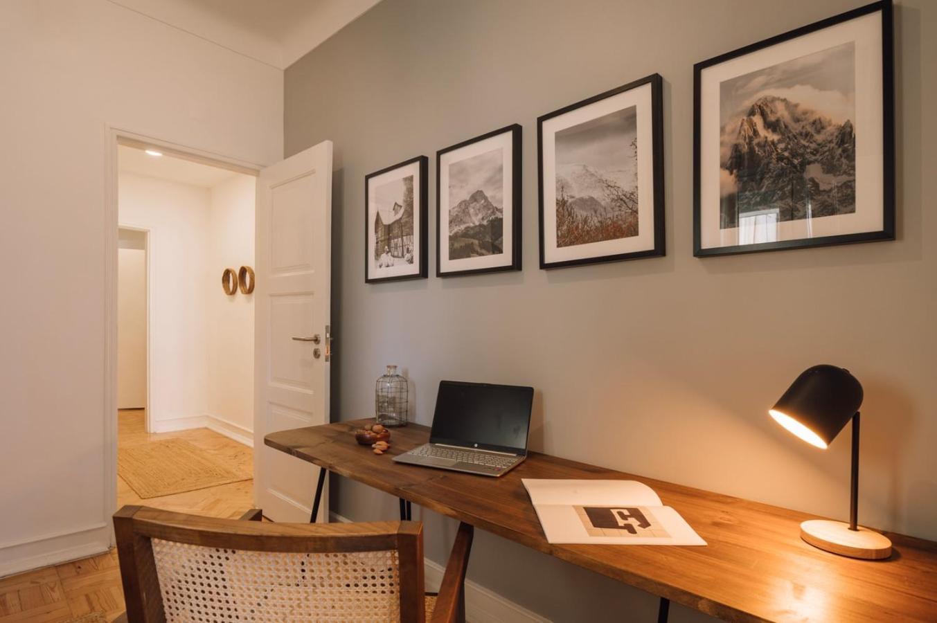 Apartamento Alp - 3 Bedrooms, Office And Terrace In Alvalade *