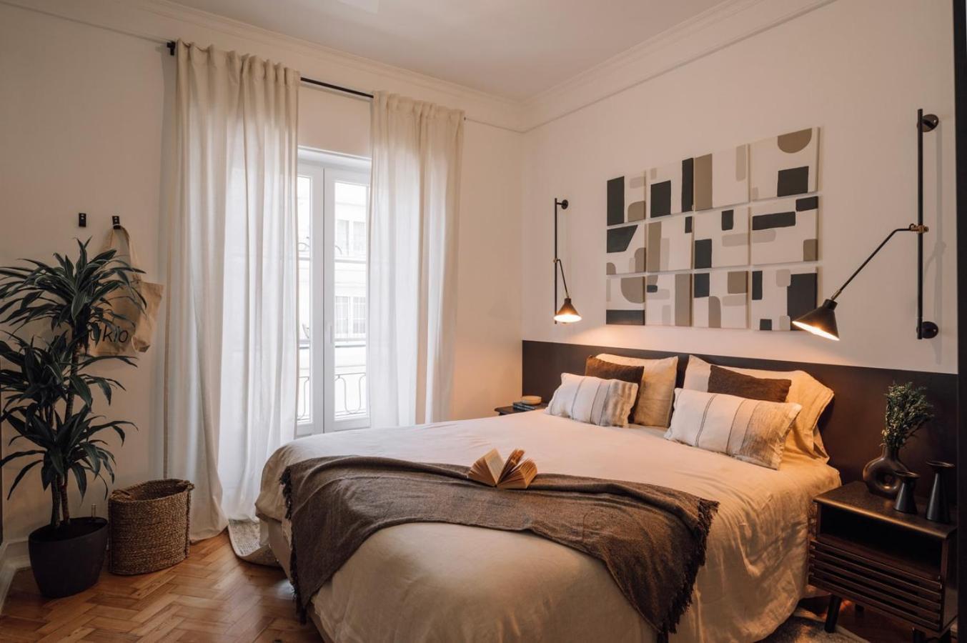 Apartamento Alp - 3 Bedrooms, Office And Terrace In Alvalade Lisboa
